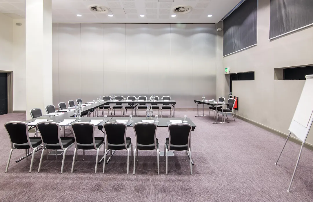 Crowne Plaza Manchester City Centre By Ihg-1